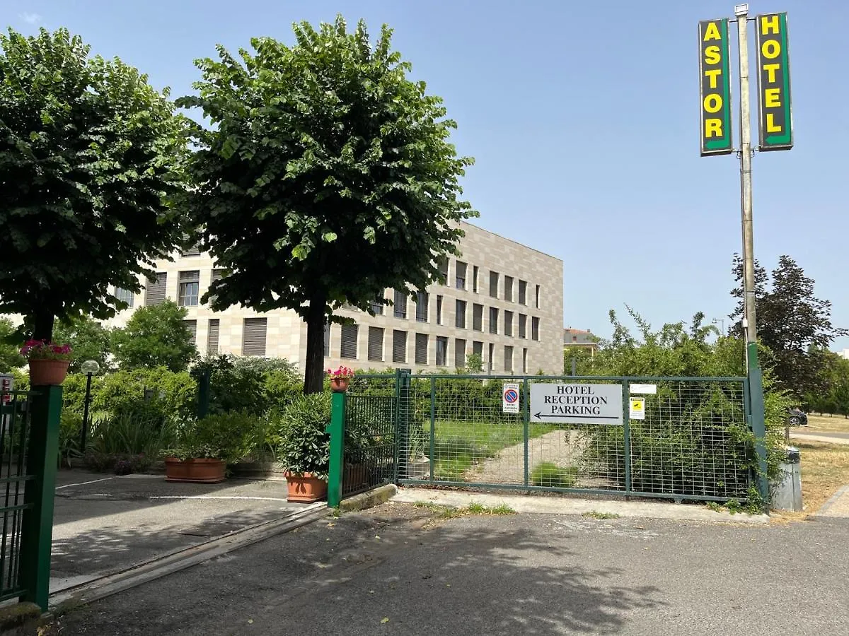 Hotel Astor Modena 2*,